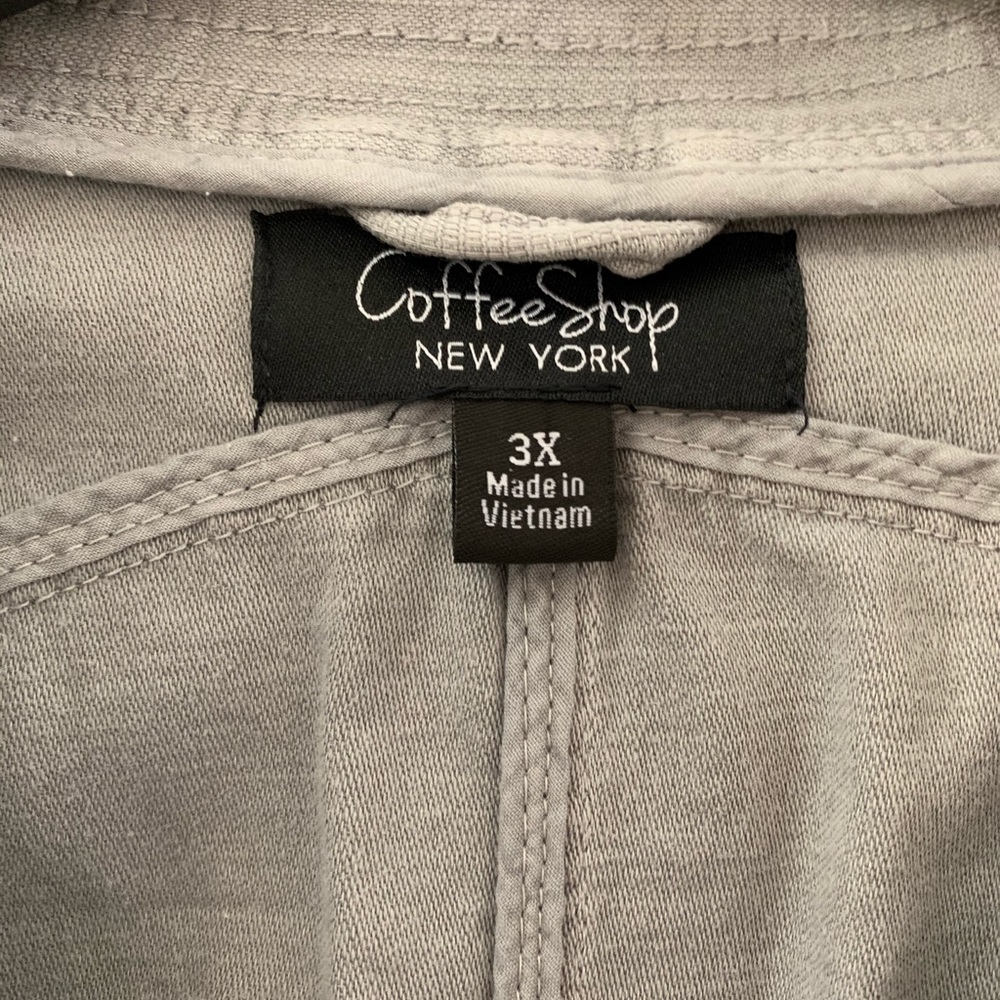 Gray jacket - Picture 3 of 4